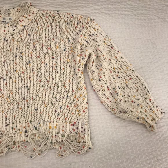 Sweater || Size Small/ Medium - Picture 5 of 10